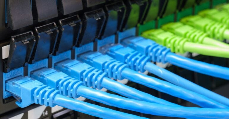 Soluciones de cableado estructurado para mejorar la conectividad de la red empresarial